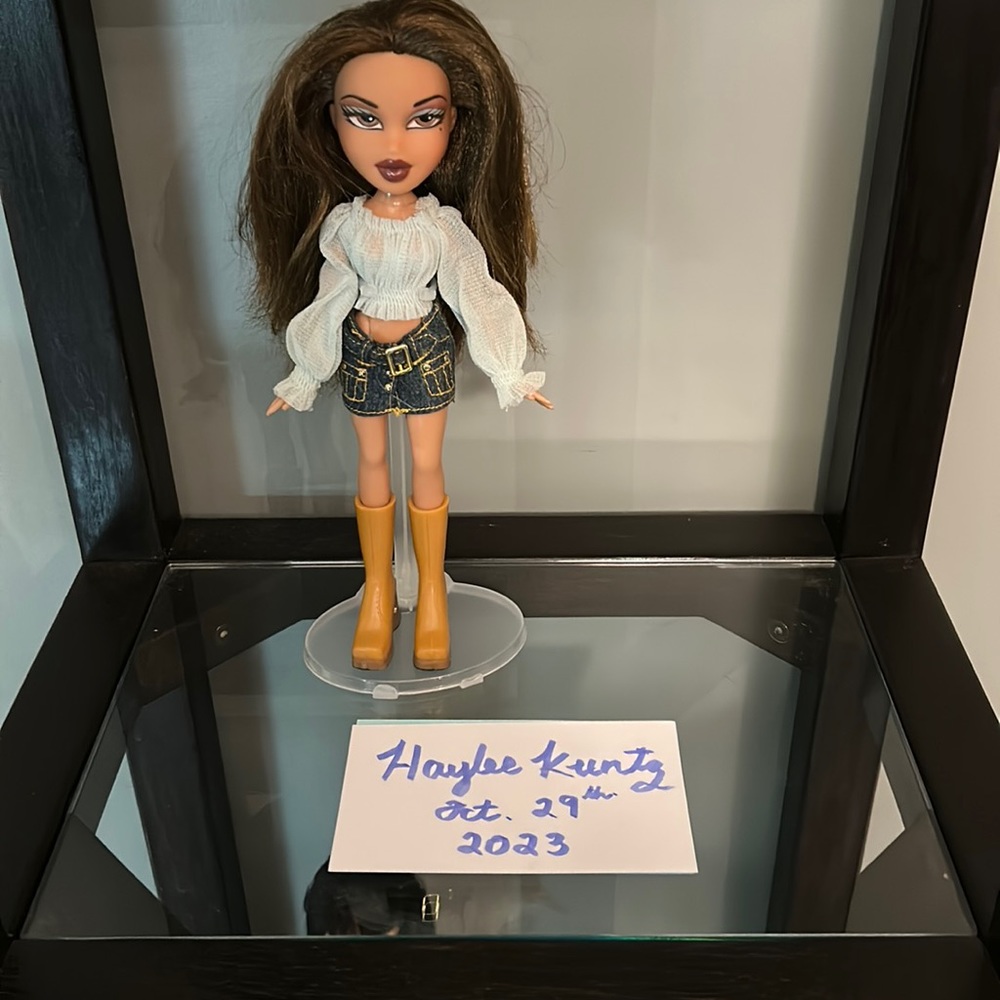 Bratz xpress it! Yasmin